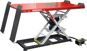 Rött Marolo lyftbord från GESAB verkstadsmaskiner